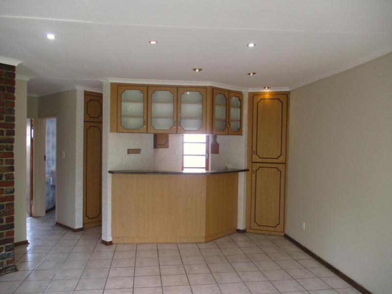 2 Bedroom Property for Sale in Pellissier Free State
